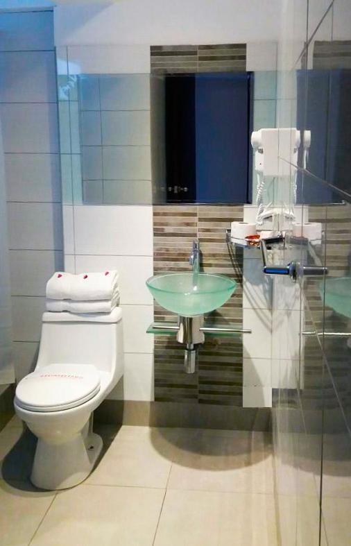 Fantasy Suites Lima Zewnętrze zdjęcie